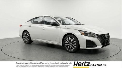 Glacier White 2025 Nissan Altima SV FWD