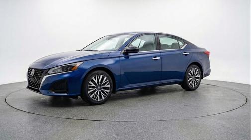 Bluestone Pearl 2025 Nissan Altima SV FWD