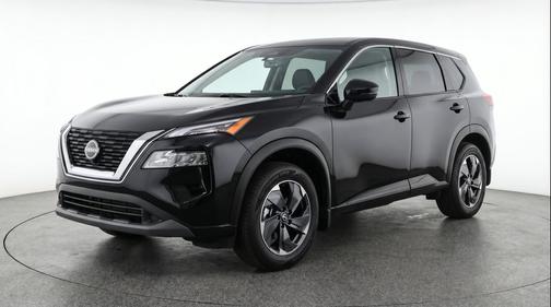 Super Black 2025 Nissan Rogue SV