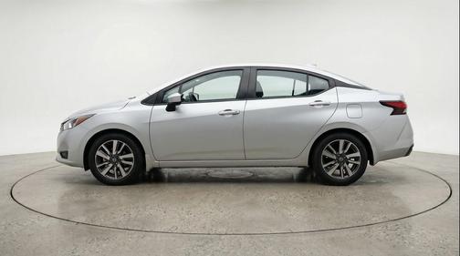 Brilliant Silver Metallic 2025 Nissan Versa 1.6 SV