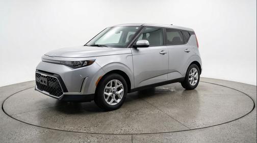 Steel Gray 2025 Kia Soul LX