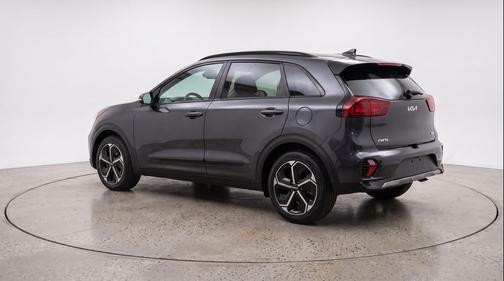 Interstellar Gray 2026 Kia Niro LX