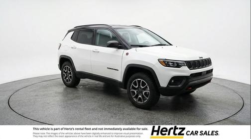 2025 Jeep Compass Trailhawk