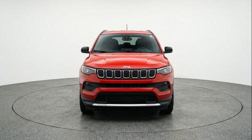 Red Hot Pearlcoat 2025 Jeep Compass Latitude