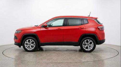 Red Hot Pearlcoat 2025 Jeep Compass Latitude