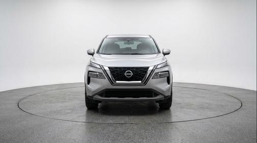 Brilliant Silver Metallic 2025 Nissan Rogue SV