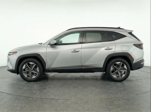 Shimmering Silver 2025 Hyundai TUCSON SEL