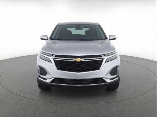 Sterling Gray Metallic 2025 Chevrolet Trax LT