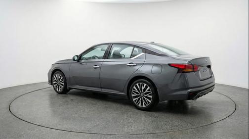 Gun Metallic 2025 Nissan Altima SV FWD