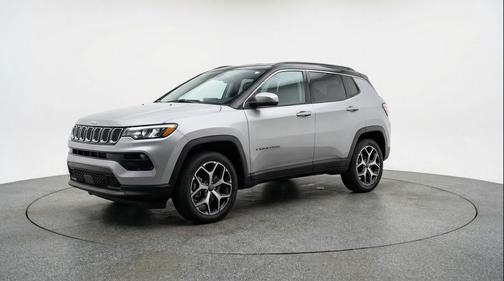 Silver Zynith Metallic Clearcoat 2025 Jeep Compass Limited
