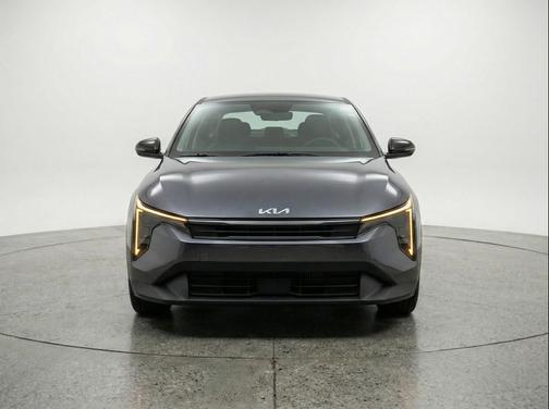 Interstellar Gray 2025 Kia K4 LXS