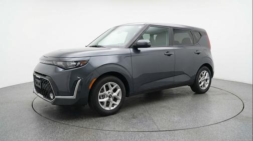 Gravity Gray 2025 Kia Soul LX