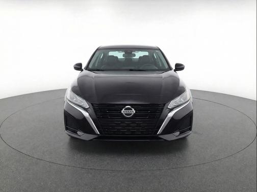 Super Black 2023 Nissan Altima S FWD