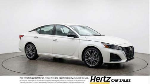 Glacier White 2025 Nissan Altima SV FWD
