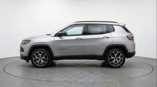Silver Zynith Metallic Clearcoat 2025 Jeep Compass Limited