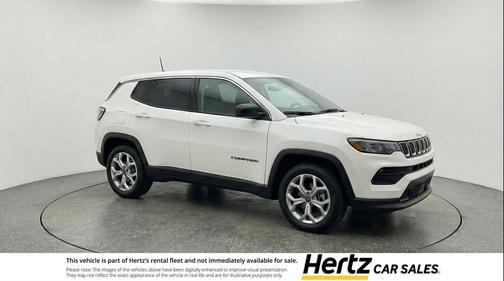Bright White Clearcoat 2025 Jeep Compass Latitude