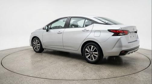 Brilliant Silver Metallic 2025 Nissan Versa 1.6 SV