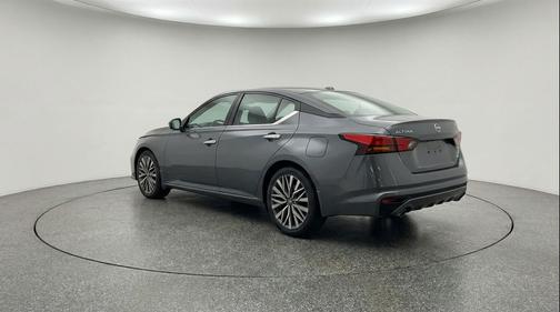 Gun Metallic 2025 Nissan Altima SV FWD