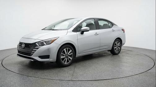 Brilliant Silver Metallic 2025 Nissan Versa 1.6 SV