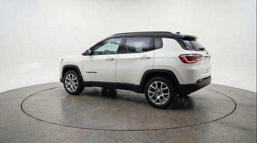 Bright White Clearcoat 2025 Jeep Compass Limited