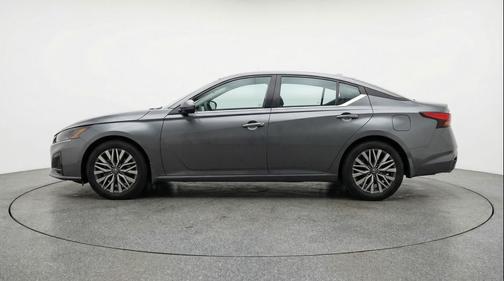 Gun Metallic 2025 Nissan Altima SV FWD
