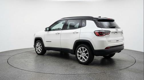 Bright White Clearcoat 2025 Jeep Compass Limited