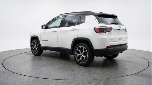 Bright White Clearcoat 2025 Jeep Compass Limited
