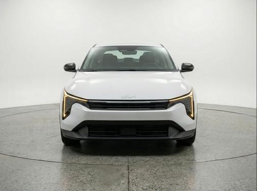 Snow White Pearl 2025 Kia K4 LXS