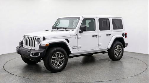 Bright White Clearcoat 2025 Jeep Wrangler 4-Door Sahara 4x4