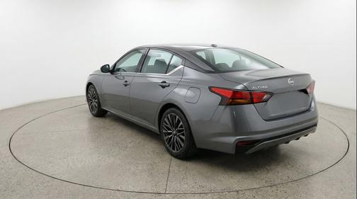 Gun Metallic 2025 Nissan Altima SV FWD