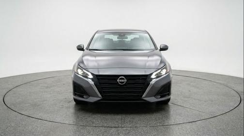 Gun Metallic 2025 Nissan Altima SV FWD