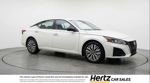 Glacier White 2025 Nissan Altima SV FWD