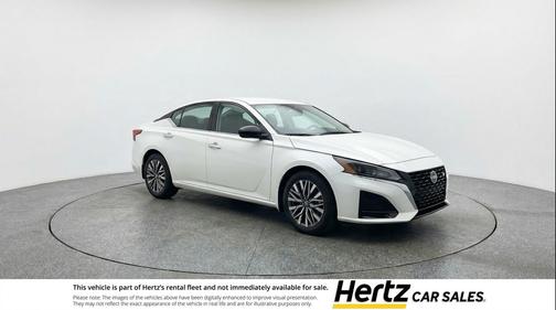 Glacier White 2025 Nissan Altima SV FWD