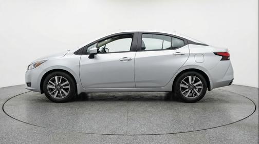Brilliant Silver Metallic 2025 Nissan Versa 1.6 SV