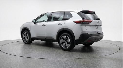 Brilliant Silver Metallic 2025 Nissan Rogue SV