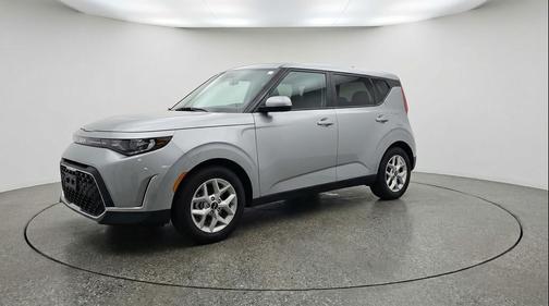Steel Gray 2025 Kia Soul LX