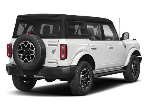 Oxford White 2025 Ford Bronco Outer Banks
