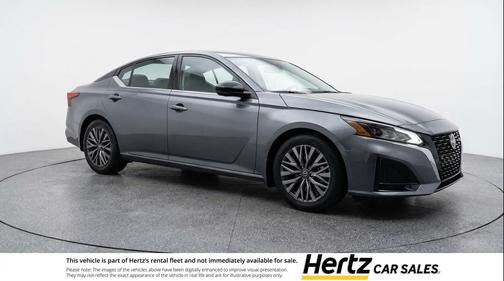 2025 Nissan Altima SV FWD