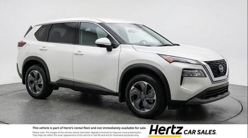 Everest White Pearl Tricoat 2025 Nissan Rogue SV
