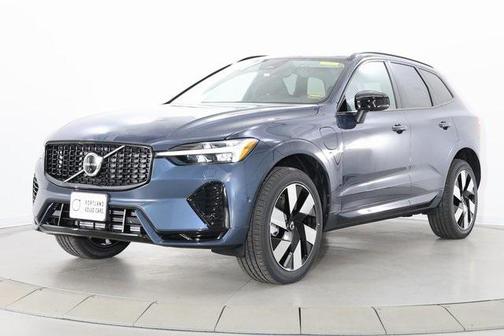2025 Volvo XC60 Plug-In Hybrid T8 Plus