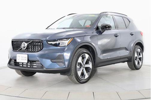 Denim Blue 2026 Volvo XC40 Core, B5 AWD Gas (mild hybrid), Dark