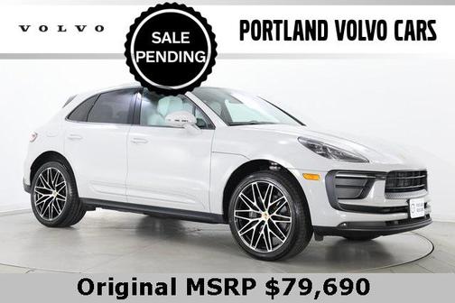 2022 Porsche Macan Base