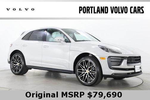2022 Porsche Macan Base