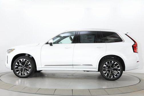 Crystal White Pearl 2026 Volvo XC90 Plus, B6 AWD Gas (mild hybrid), Gasoline, Bright, 7 Seats