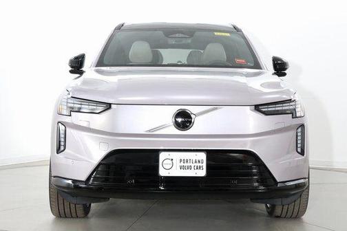 Col74500 2026 Volvo EX90 Ultra, Twin Motor Performance, Fully electric, 7 Seats