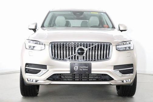 2023 Volvo XC90 B5 Plus