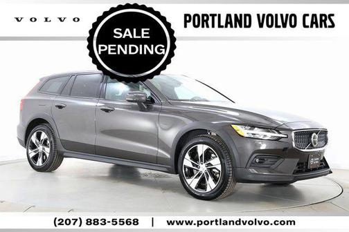 Platinum Grey 2025 Volvo V60 Cross Country Plus, B5 AWD Gas (mild hybrid)