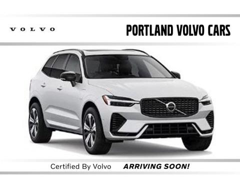 2024 Volvo XC60 Recharge Plug-In Hybrid T8 Plus Dark Theme
