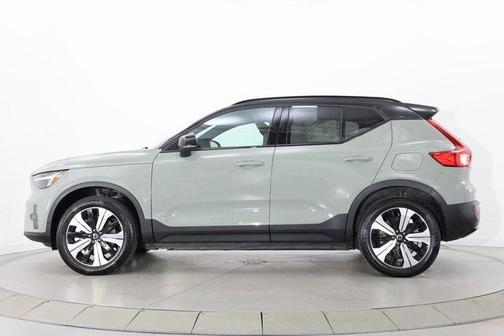 2023 Volvo XC40 Recharge Pure Electric Twin Core