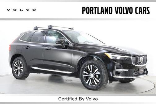 Black Stone 2023 Volvo XC60 Recharge Plug-In Hybrid T8 Core Bright Theme
